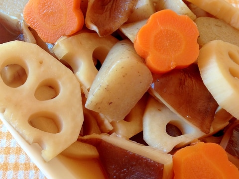 材料切って煮るだけ**お肉なしの筑前煮*